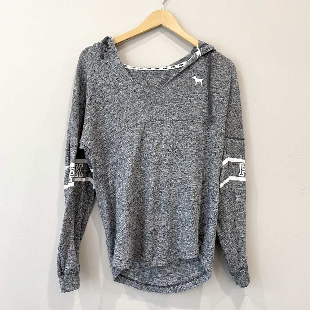 3 For $20 ❤️  Pink victoria secret hooded shirt